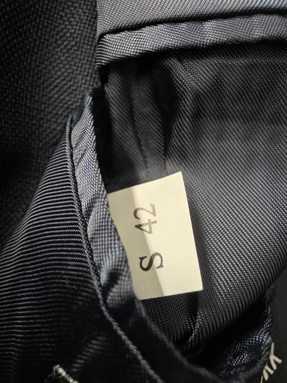 Jones New York 42S 35x28 Navy Full Suit 2-Button Check R962